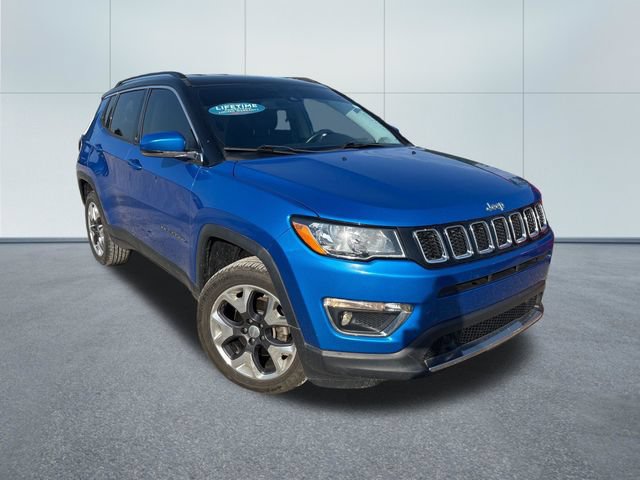 Used 2021 Jeep Compass Limited w/ Elite Interior Group AWD/4WD image 5
