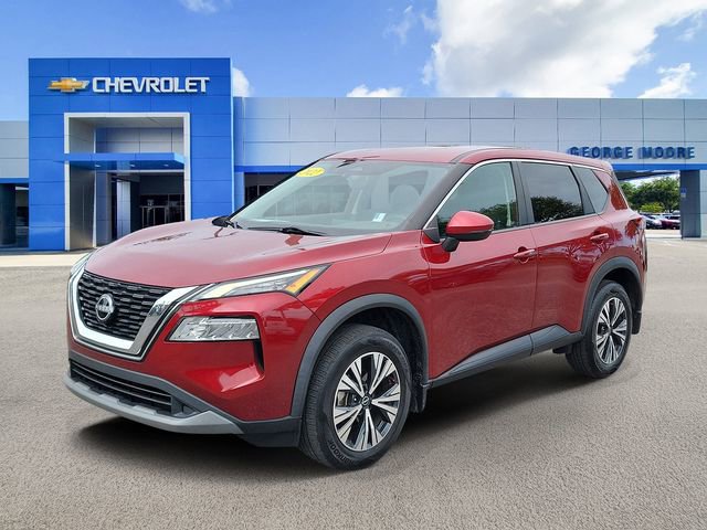 Used 2022 Nissan Rogue SV image 2