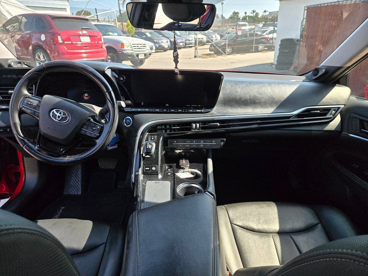 Used 2021 Toyota Mirai w/ Advanced Technology Package RWD image 33