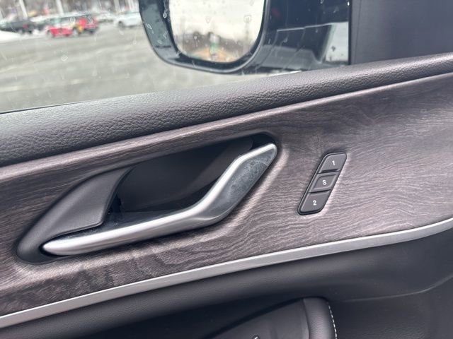 Used 2023 Jeep Grand Cherokee Limited AWD/4WD image 44