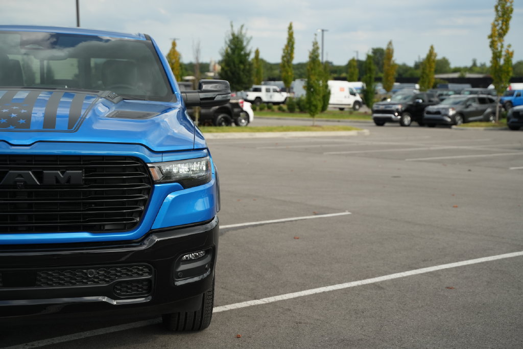 New 2026 RAM 1500 Laramie AWD/4WD image 47