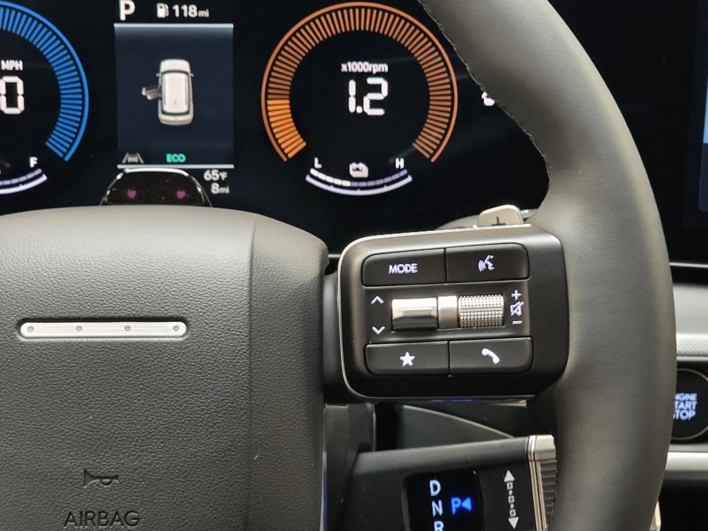 New 2026 Hyundai Santa Fe SEL image 18