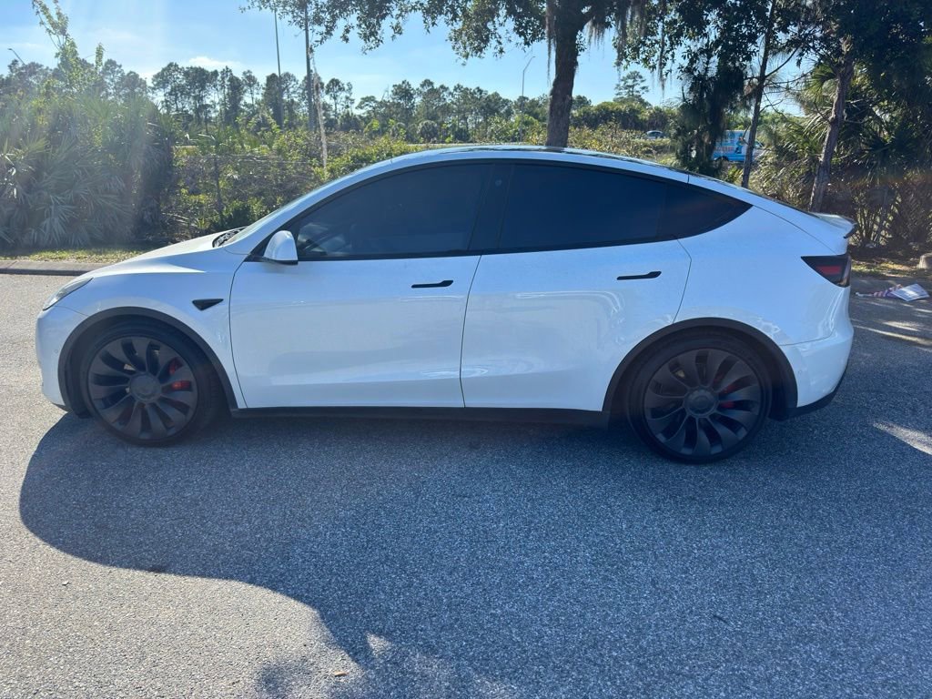 Used 2022 Tesla Model Y Performance image 20