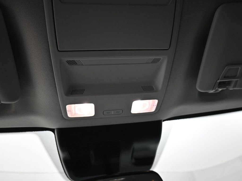 New 2026 Ford Maverick XLT image 17