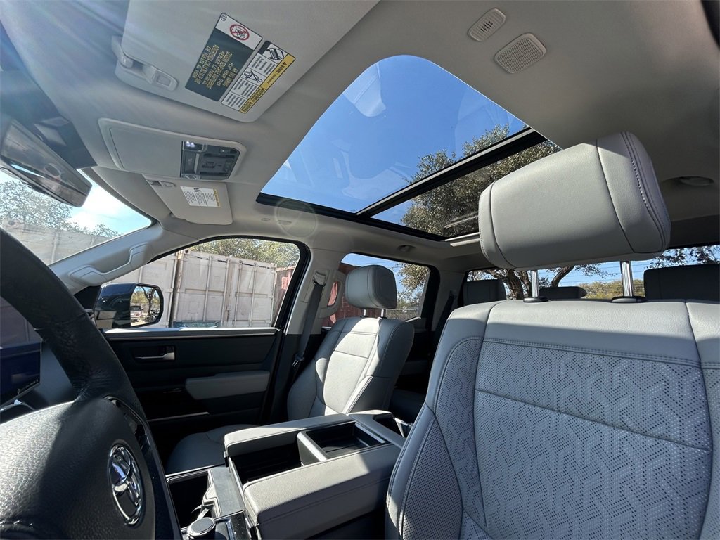 Used 2022 Toyota Tundra Limited image 12