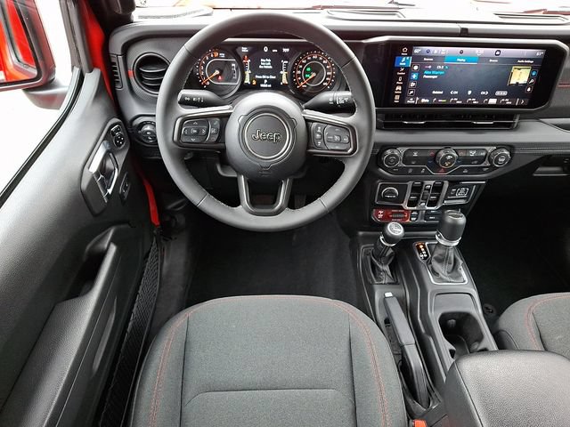 Used 2026 Jeep Gladiator Rubicon AWD/4WD image 12