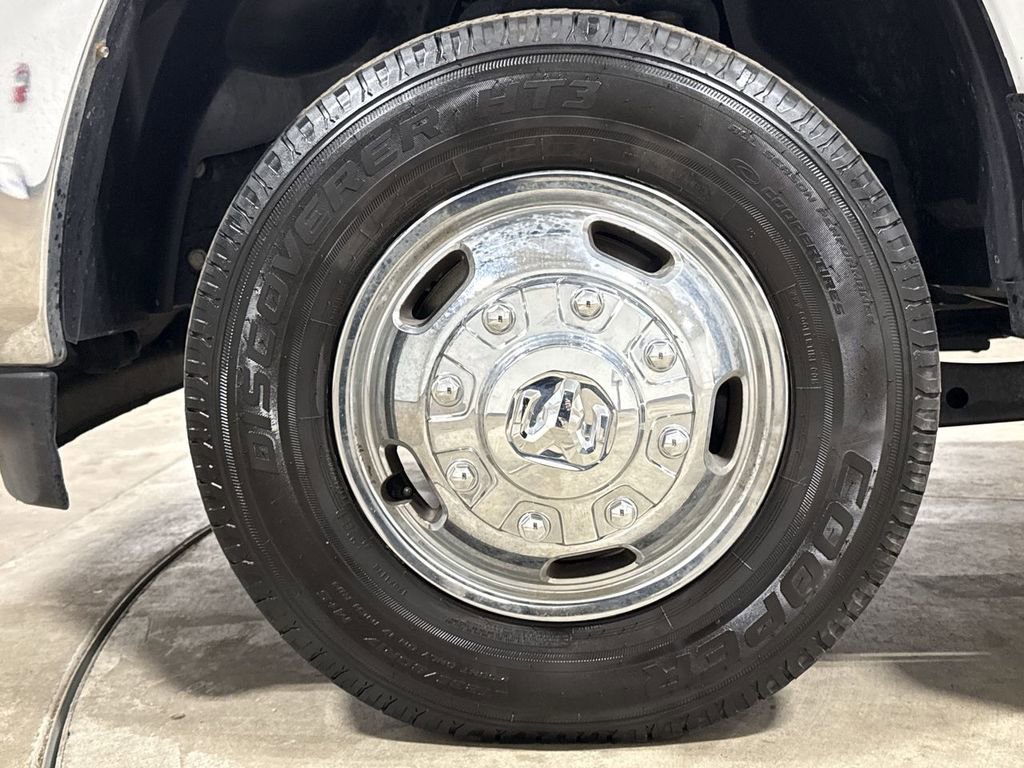 Used 2024 RAM 3500 Big Horn image 26