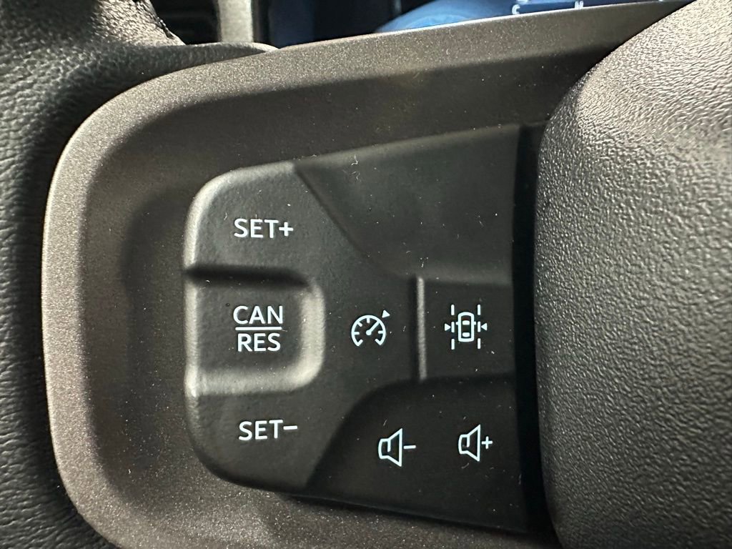 Used 2025 Ford Bronco Big Bend image 19