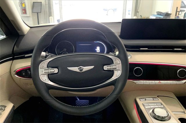 Used 2023 Genesis GV70 2.5T w/ Advanced Package image 5