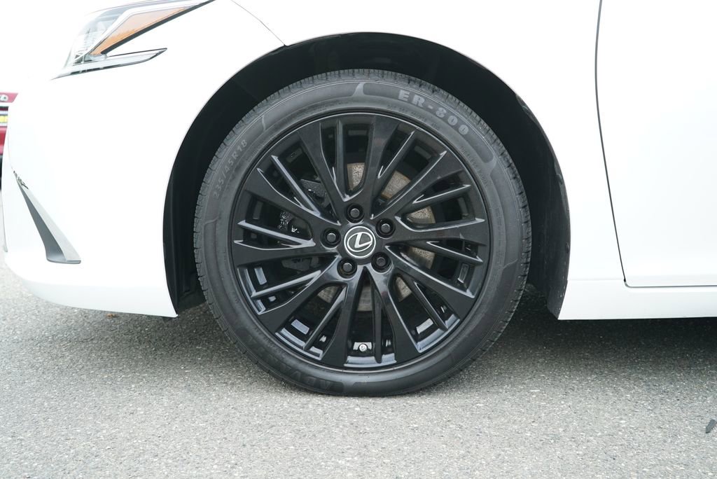 Used 2021 Lexus ES 300h w/ Premium Package FWD image 24