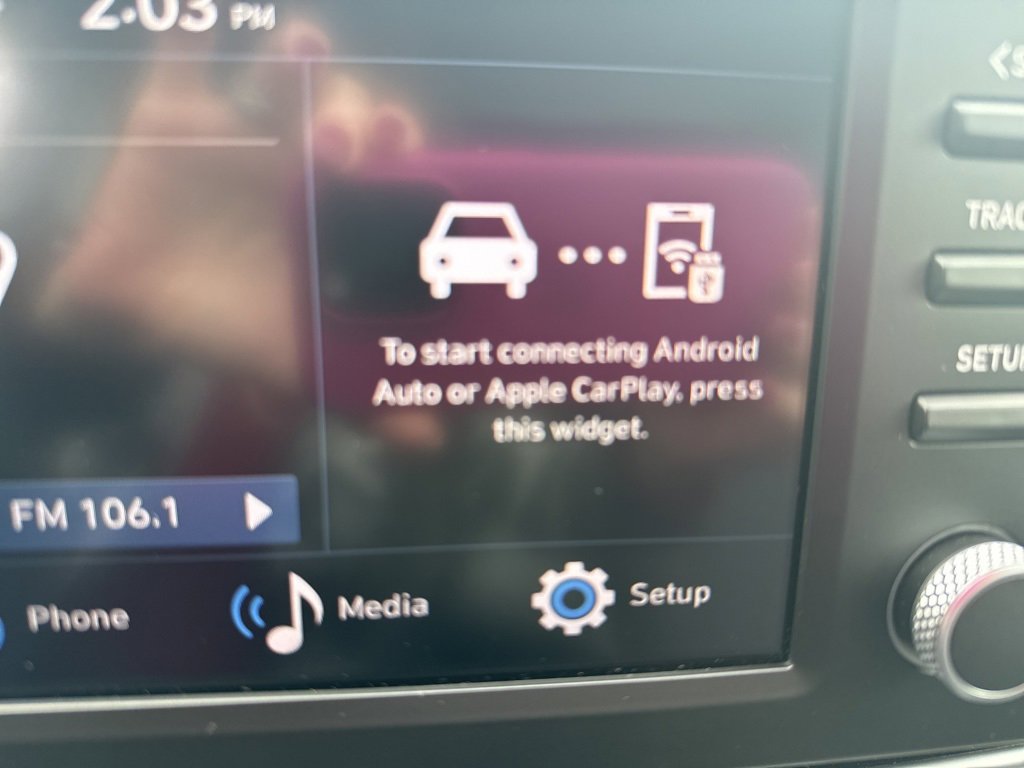 Used 2025 Hyundai Elantra SE w/ Cargo Package image 21