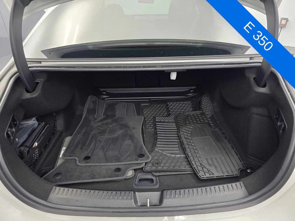 Used 2025 Mercedes-Benz E 350 Sedan image 16