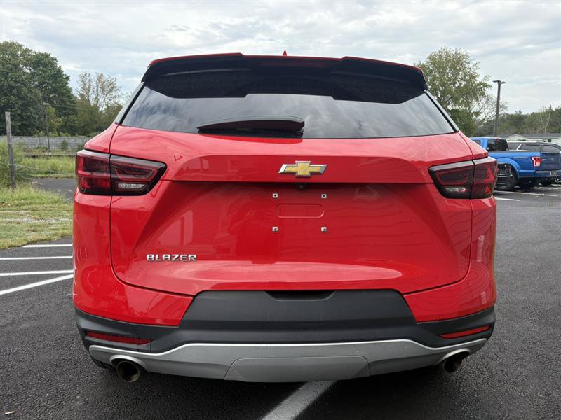 Used 2023 Chevrolet Blazer LT FWD image 6