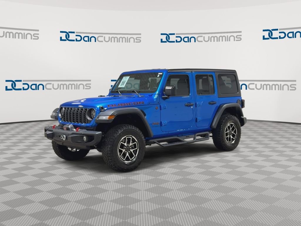 Used 2024 Jeep Wrangler Unlimited Rubicon w/ Capability Package image 4