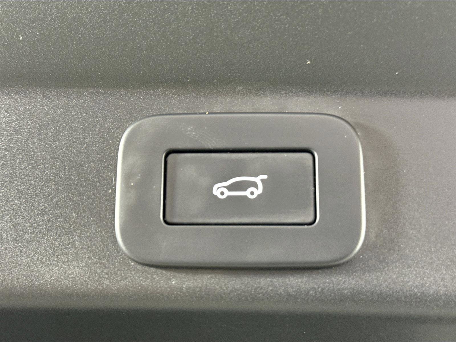 Used 2024 Land Rover Range Rover Sport Dynamic SE image 40