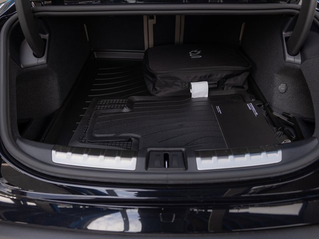 New 2025 Porsche Taycan 4S image 32