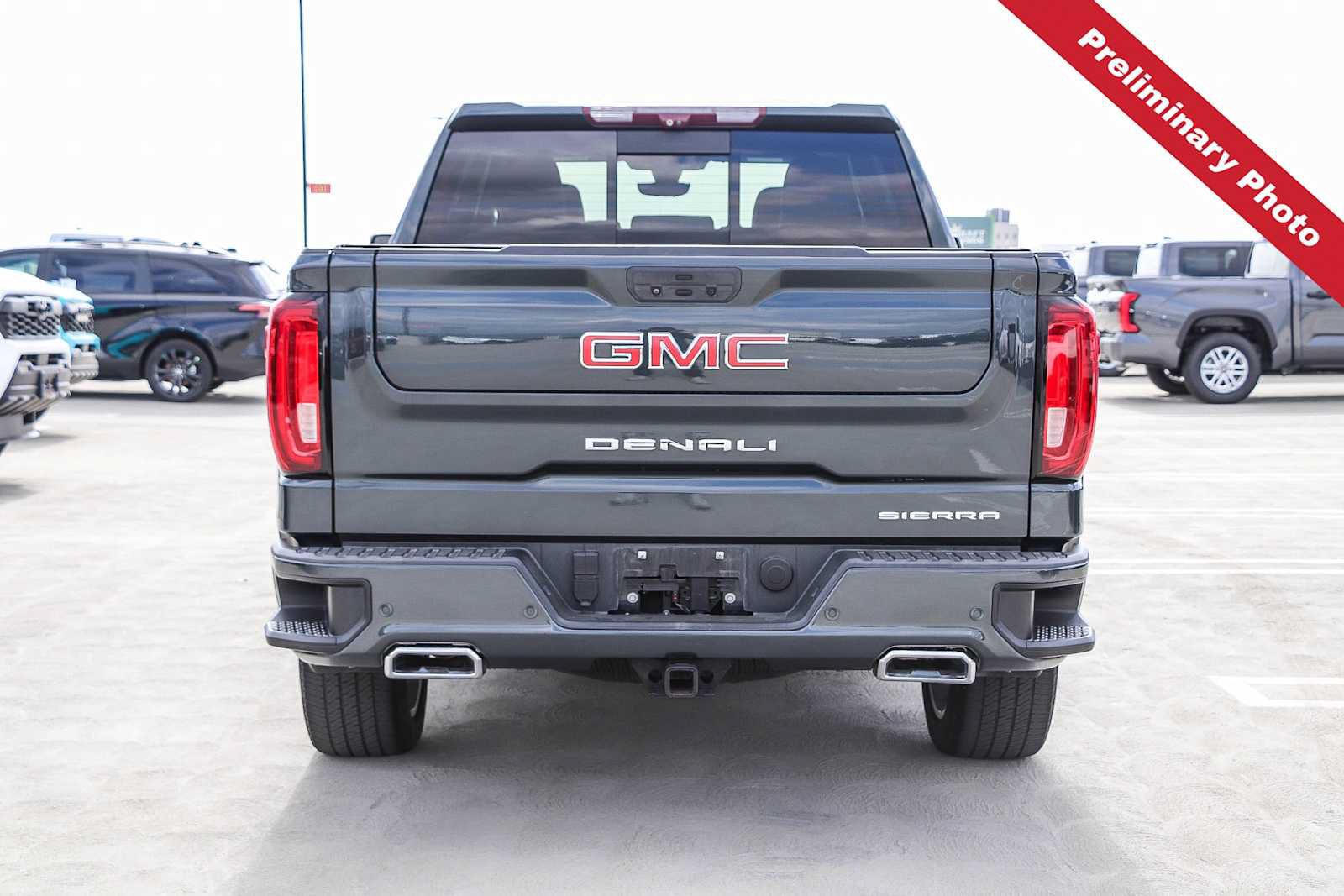 Used 2021 GMC Sierra 1500 Denali w/ Denali Ultimate Package AWD/4WD image 7