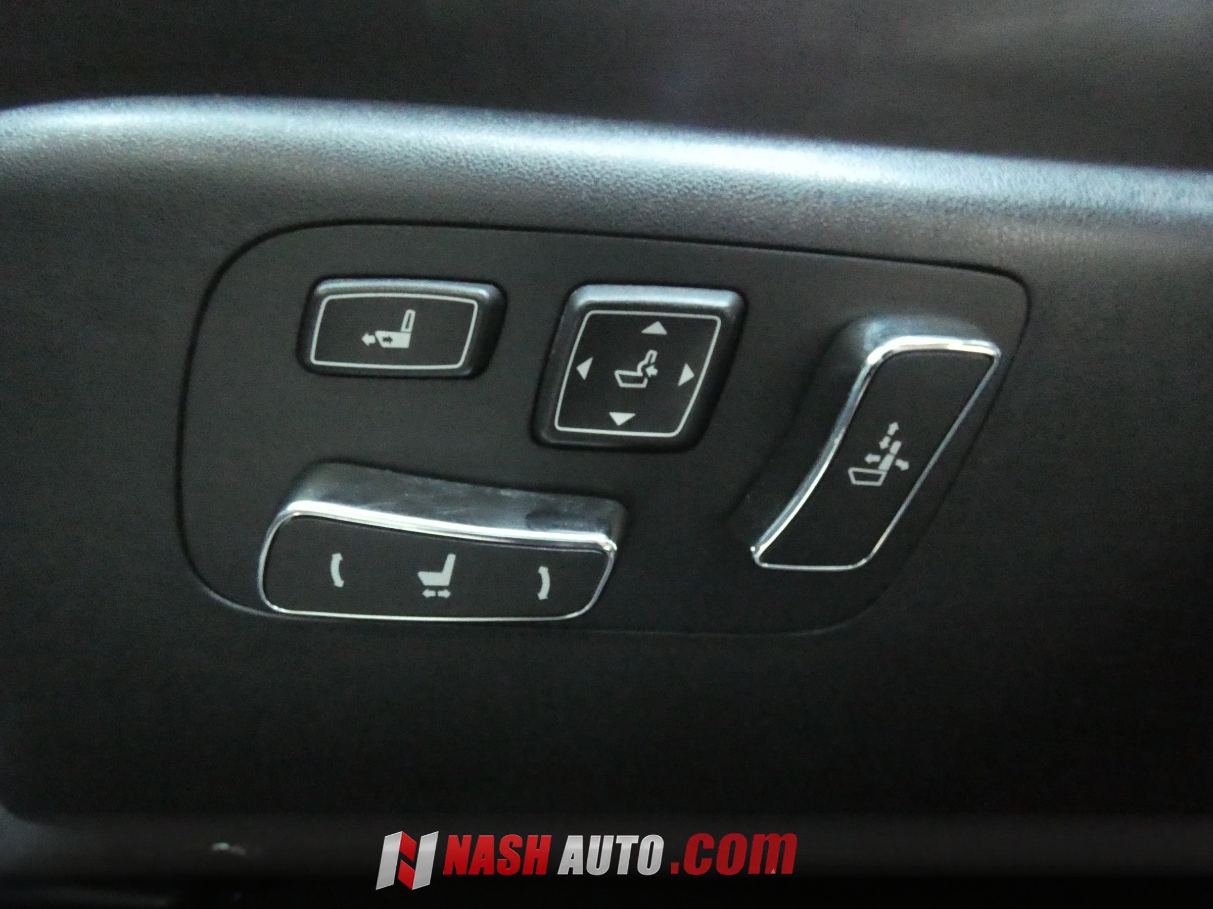 Used 2013 Lexus LS 460 w/ Ultra Luxury Pkg RWD image 52