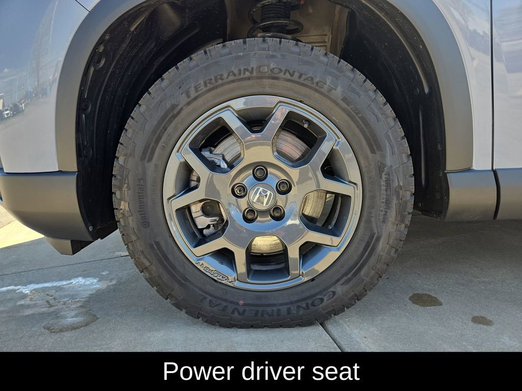 Certified 2026 Honda Pilot TrailSport image 10