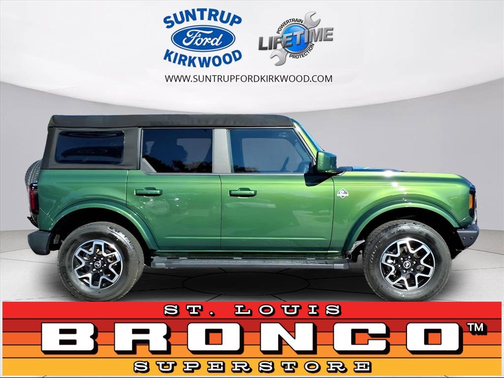 Used 2024 Ford Bronco Outer Banks image 7