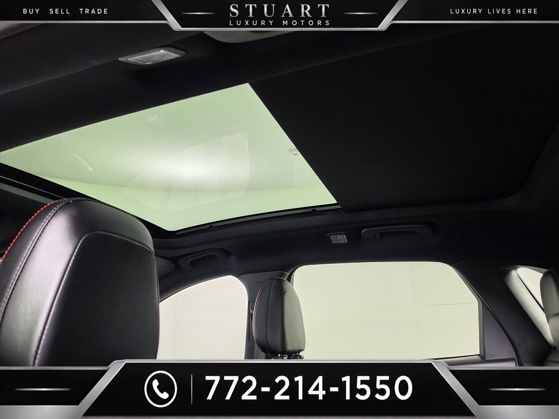 Used 2025 Ford Escape ST-Line w/ Equipment Group 301A FWD image 11