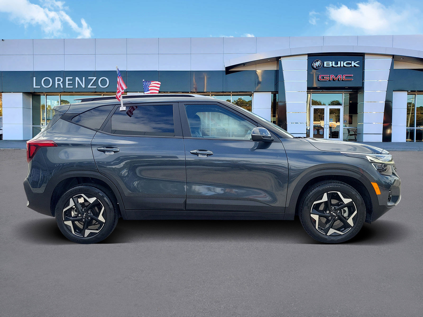 Used 2025 Kia Seltos S FWD image 4