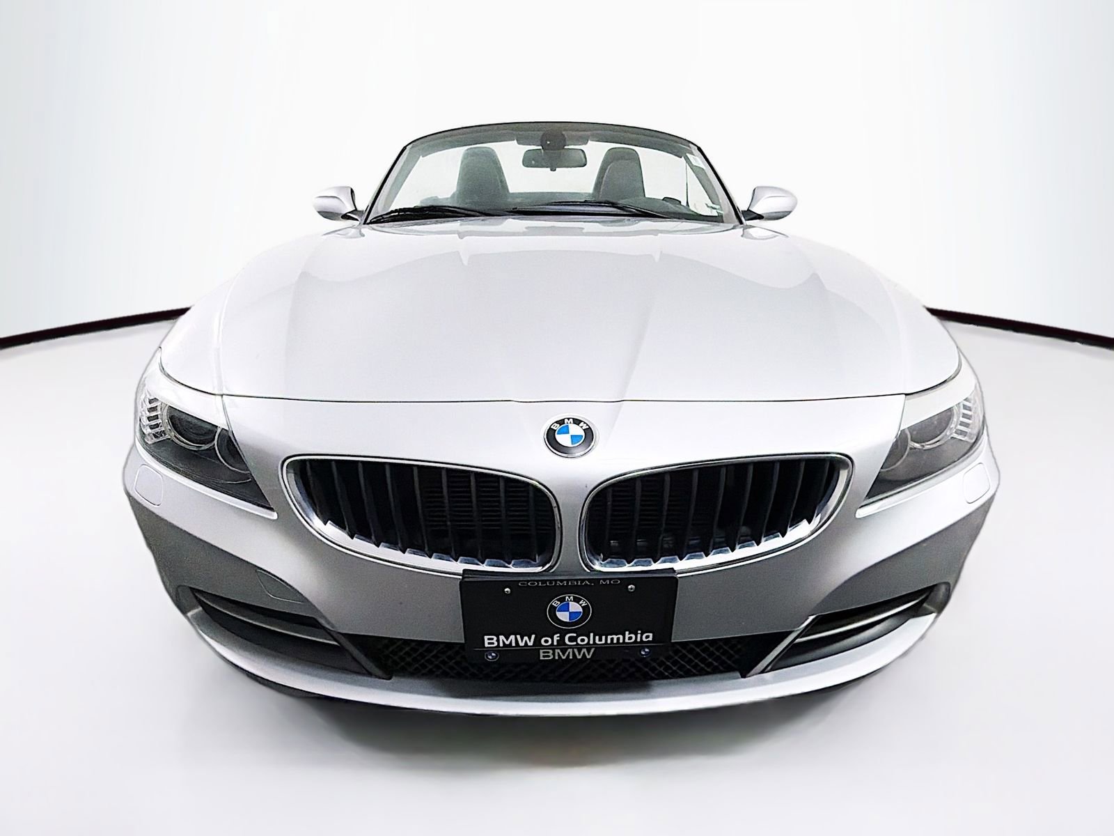 Used 2011 BMW Z4 sDrive30i RWD image 2