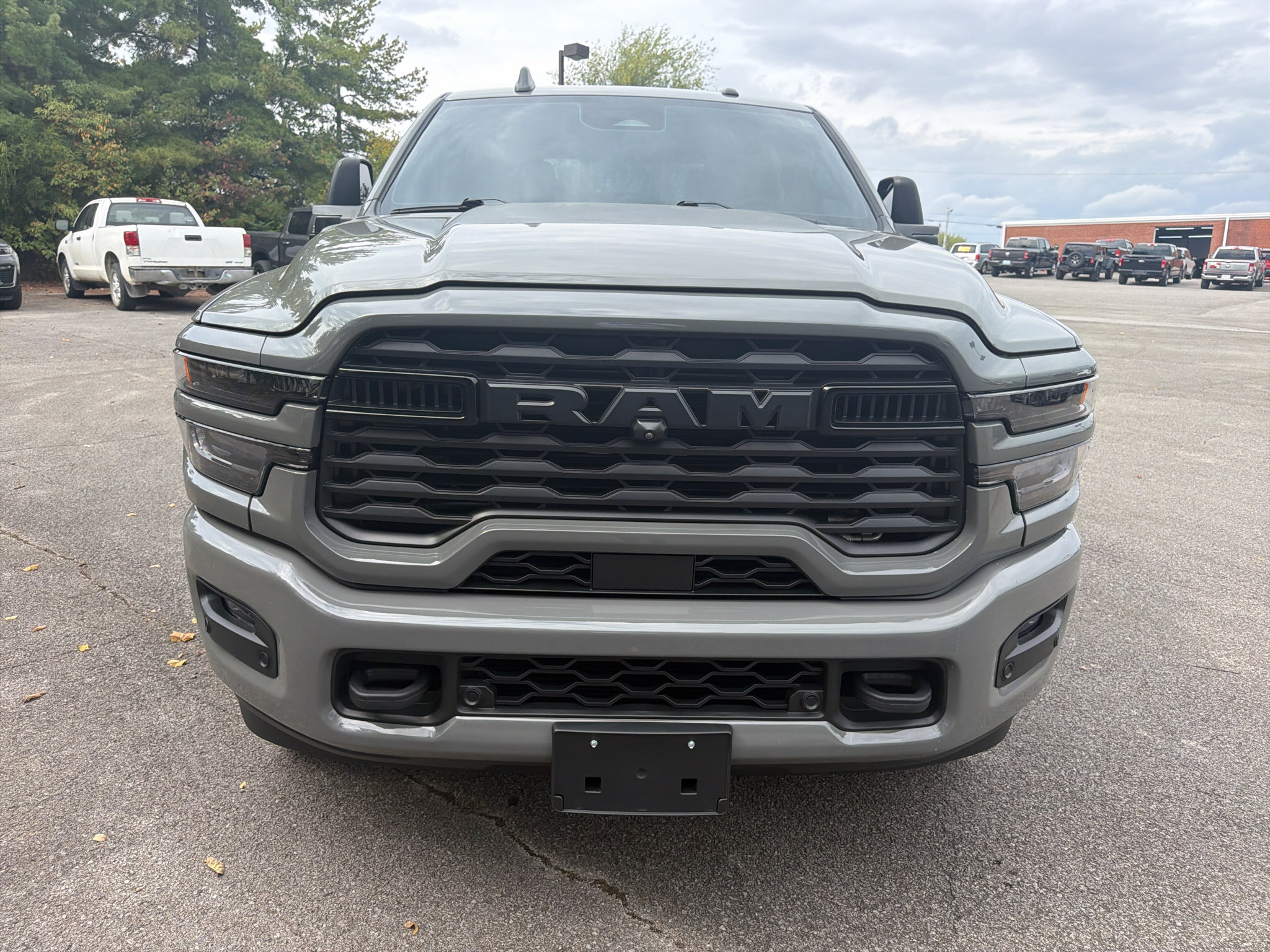 Used 2026 RAM 2500 Big Horn AWD/4WD image 2