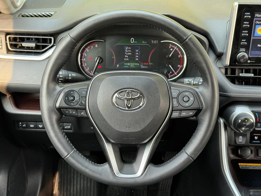 Used 2021 Toyota RAV4 Limited AWD/4WD image 22