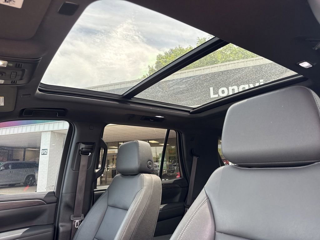 Used 2023 Chevrolet Tahoe Z71 w/ Luxury Package image 21