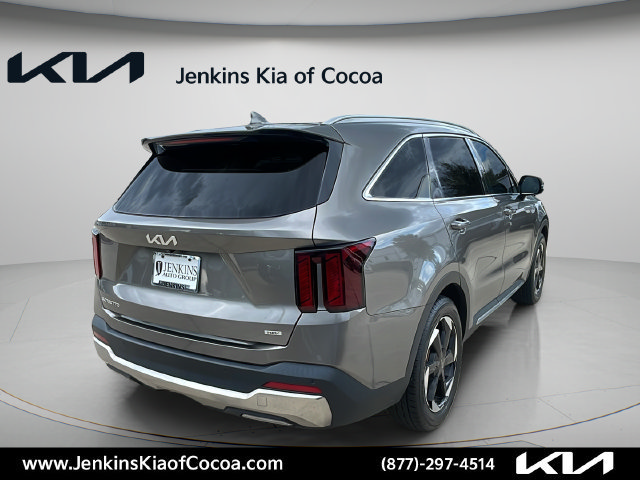 Certified 2025 Kia Sorento EX AWD/4WD image 5