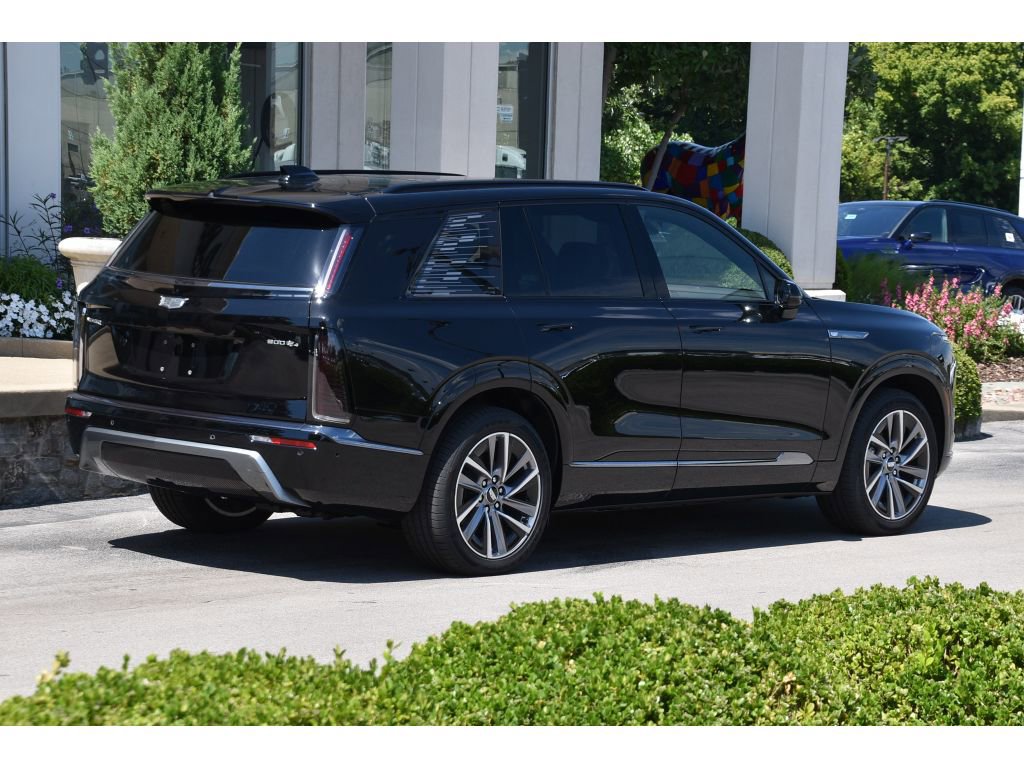 New 2026 Cadillac Vistiq Sport image 4