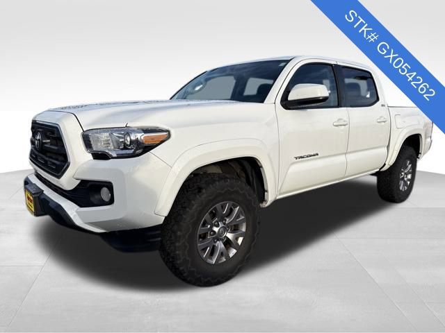 Used 2016 Toyota Tacoma SR5 image 3