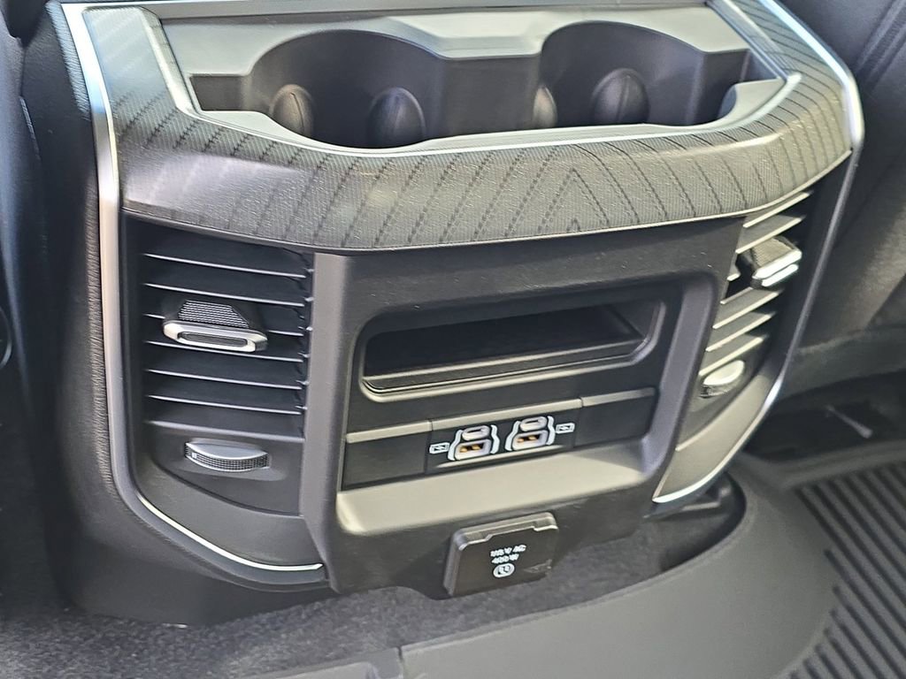 Used 2026 RAM 1500 Big Horn AWD/4WD image 13
