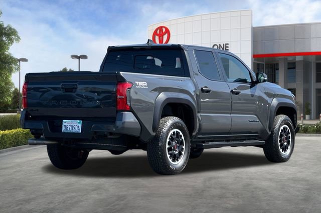 Certified 2024 Toyota Tacoma TRD Off-Road w/ TRD Off Road Upgrade Package AWD/4WD image 5