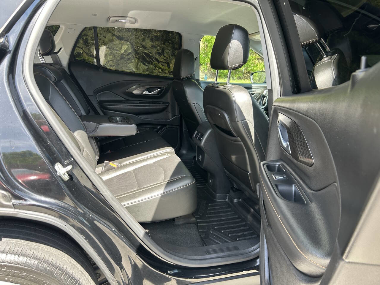 Used 2019 GMC Terrain SLT w/ Preferred Package AWD/4WD image 20