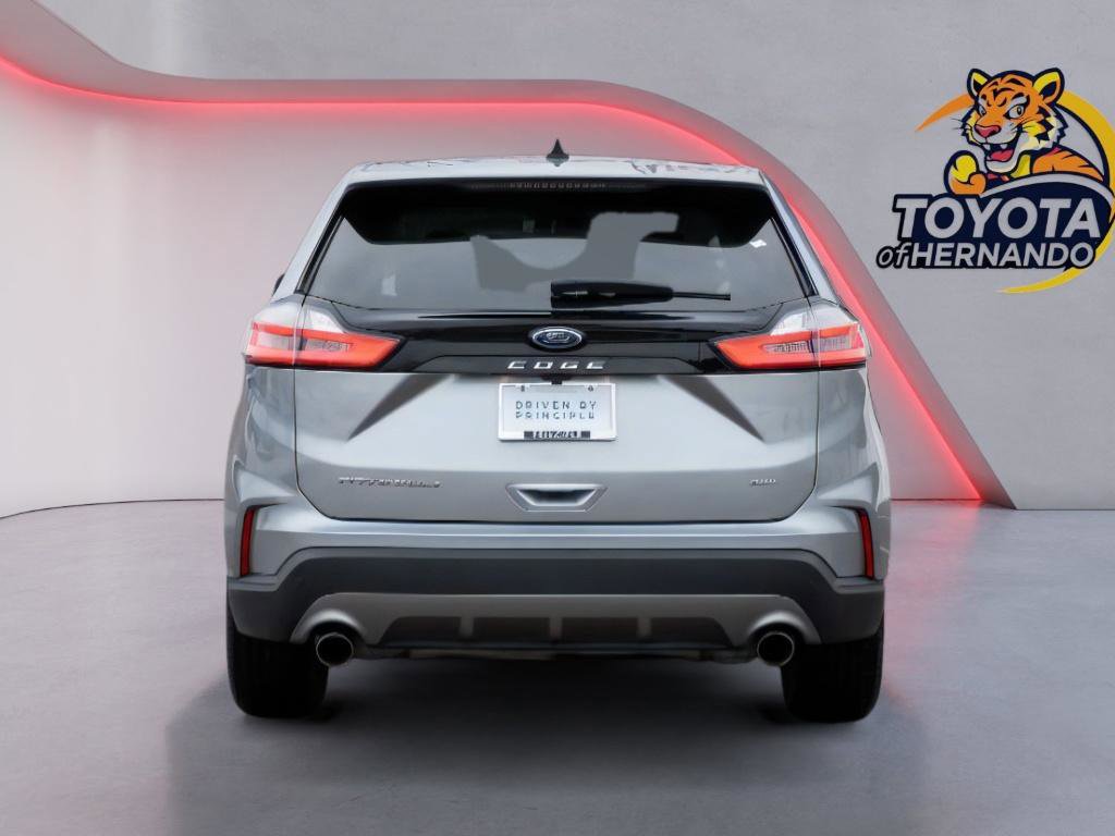 Used 2024 Ford Edge Titanium image 6