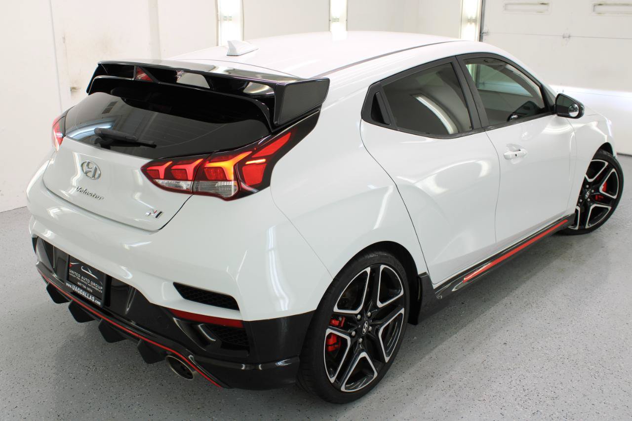 Used 2020 Hyundai Veloster N w/ Performance Package FWD image 24