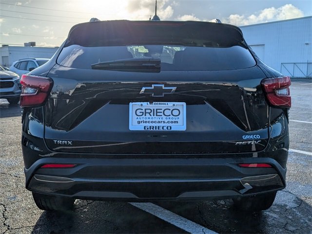 New 2025 Chevrolet Trax ACTIV w/ Sunroof Package image 8