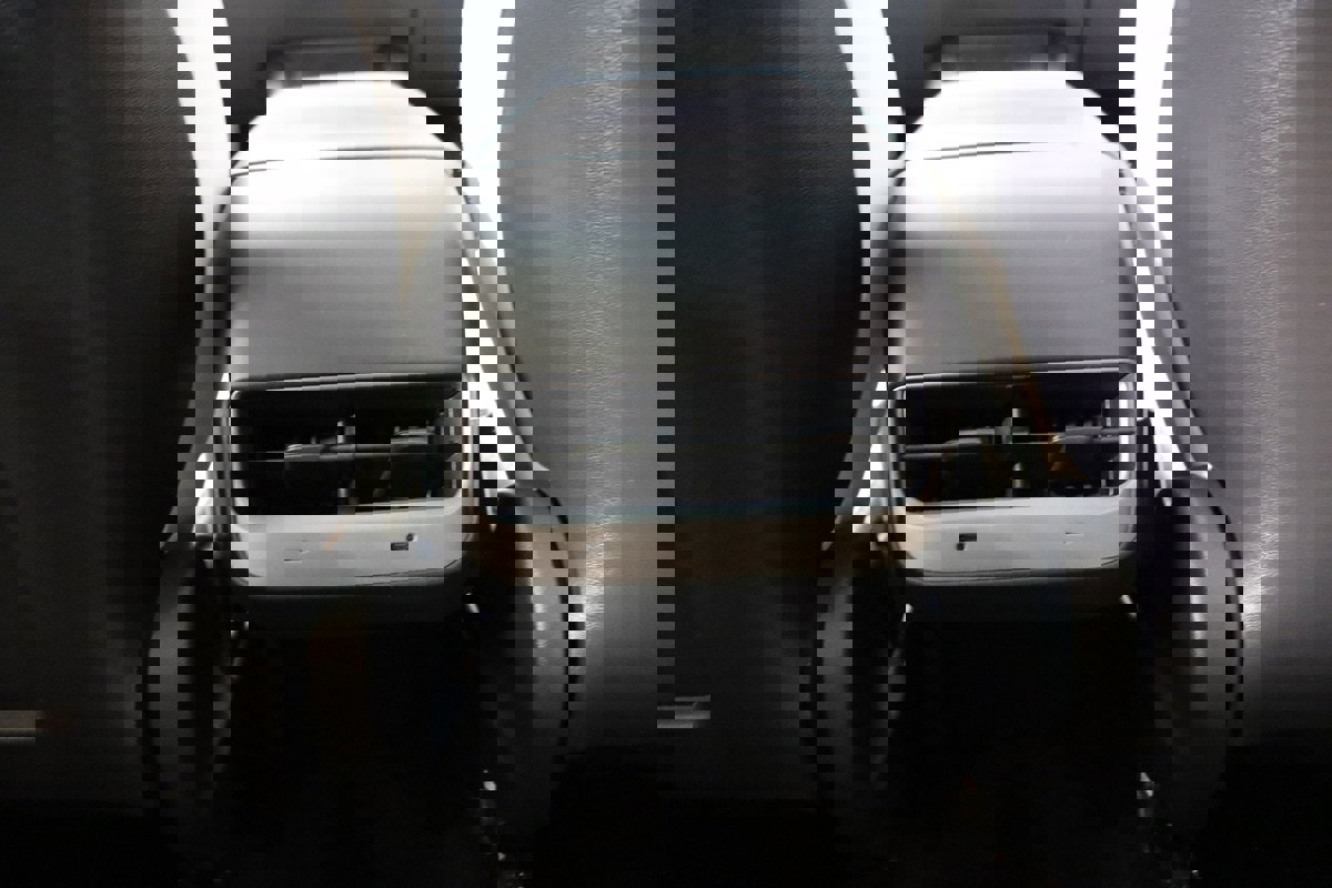 Used 2022 Tesla Model Y Long Range image 26