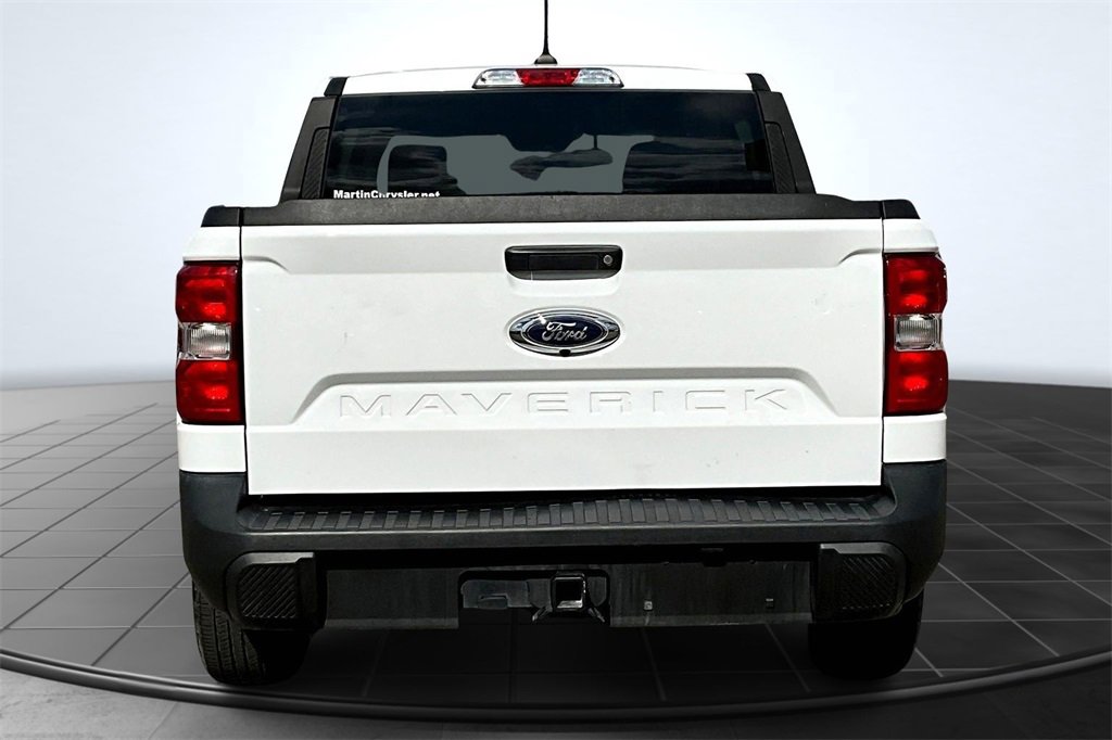Used 2022 Ford Maverick XL image 4