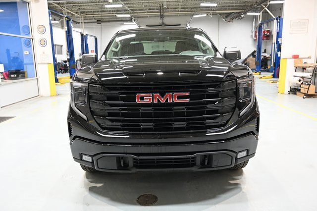 New 2026 GMC Sierra 1500 Elevation image 2