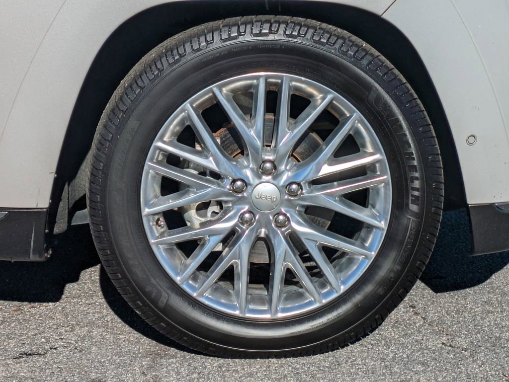 Used 2018 Jeep Grand Cherokee Summit image 12