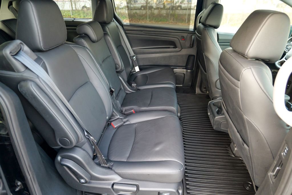 Used 2023 Honda Odyssey Touring image 31