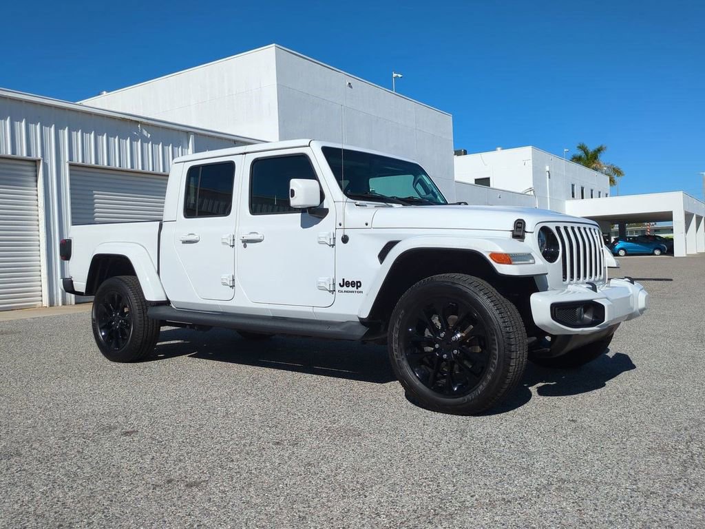 Used 2021 Jeep Gladiator Overland image 3
