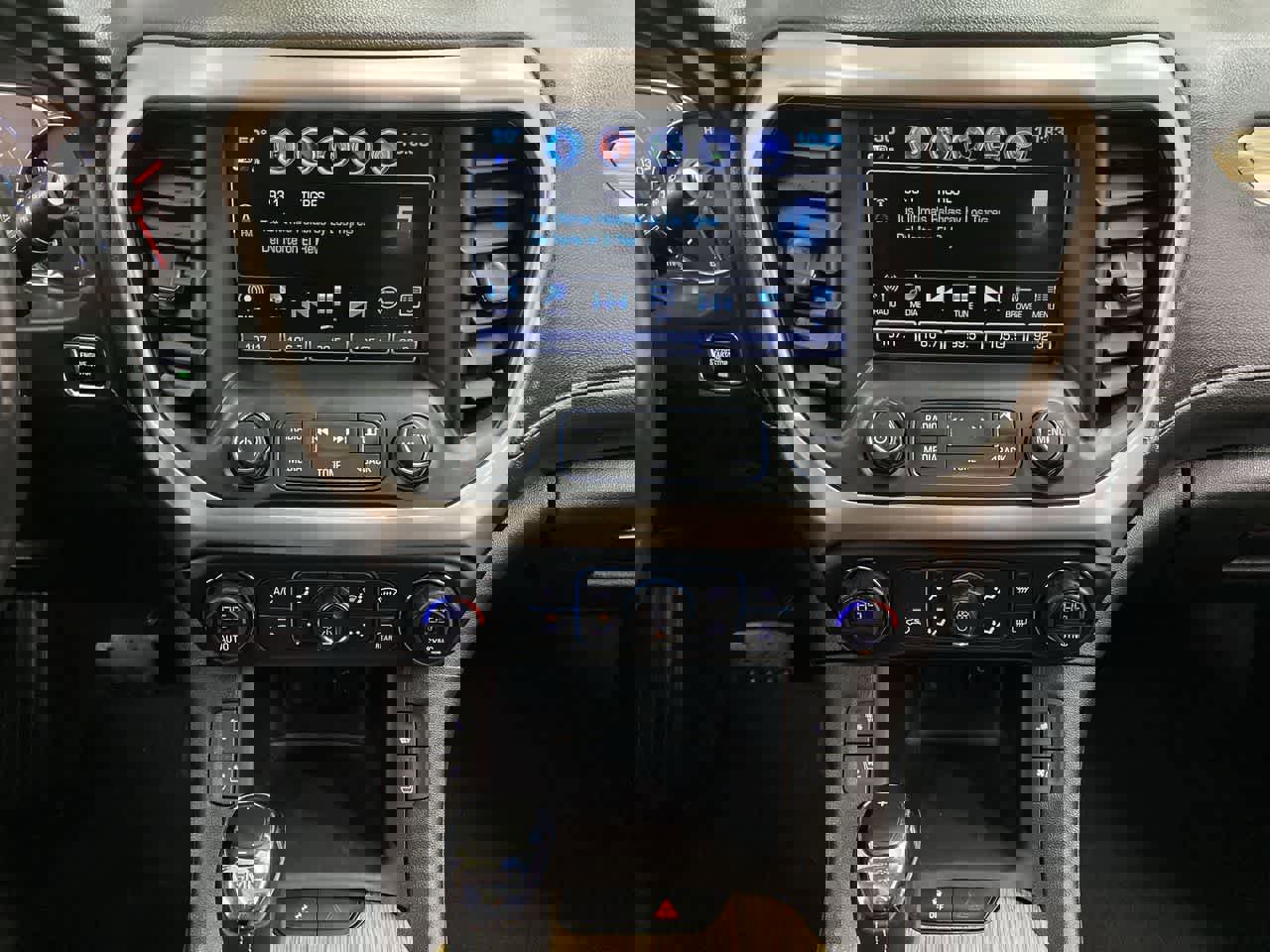 Used 2018 GMC Acadia Denali w/ Technology Package image 24