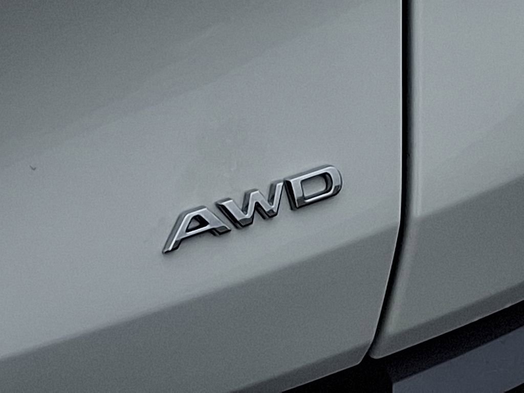 Certified 2025 Acura ADX AWD image 33