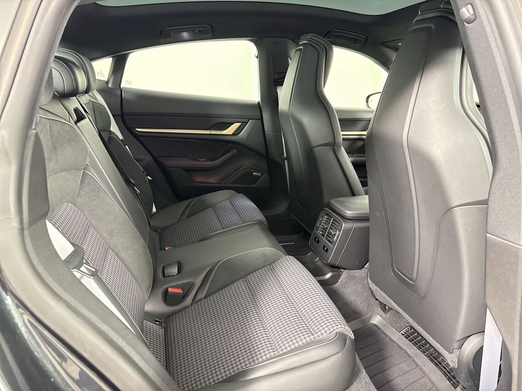 Certified 2025 Porsche Taycan 4S image 25