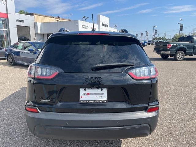 Used 2023 Jeep Cherokee Altitude Lux image 5