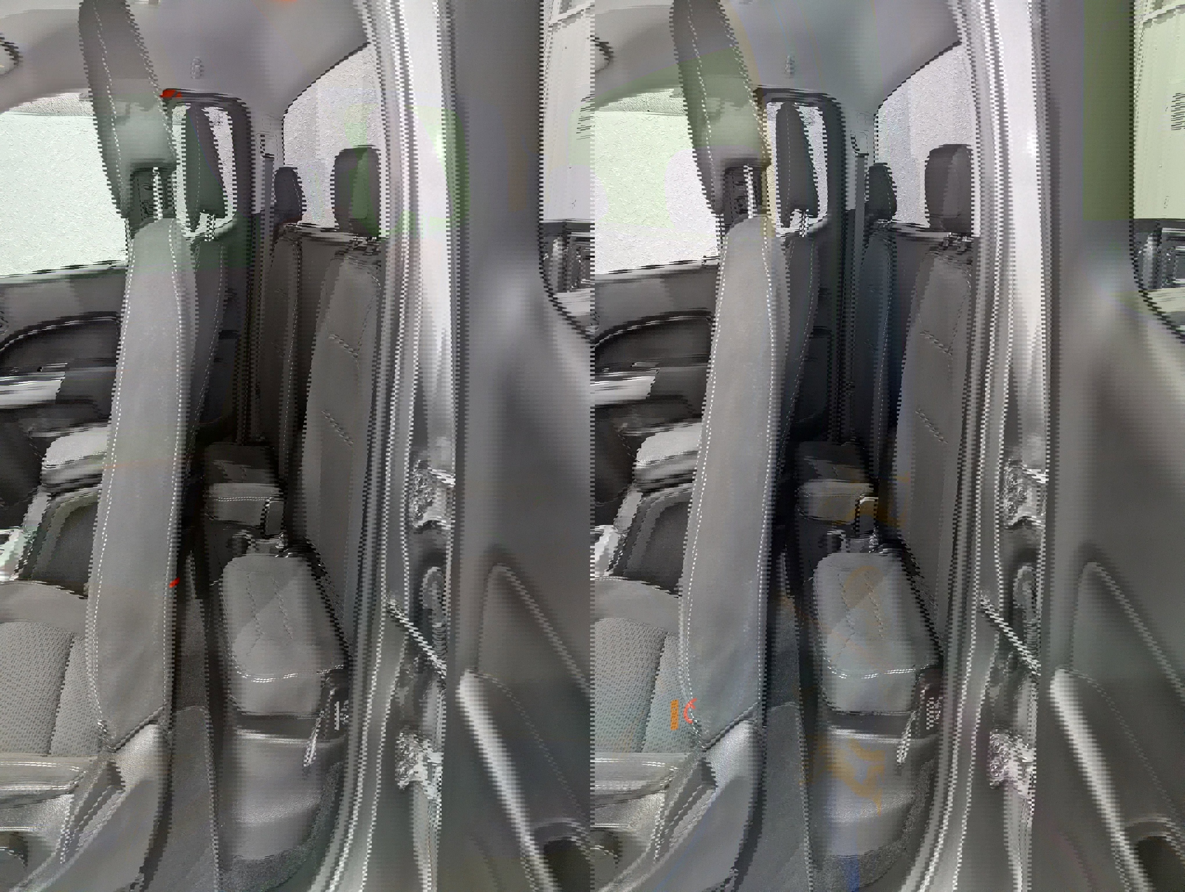 Used 2018 Chevrolet Colorado LT image 11